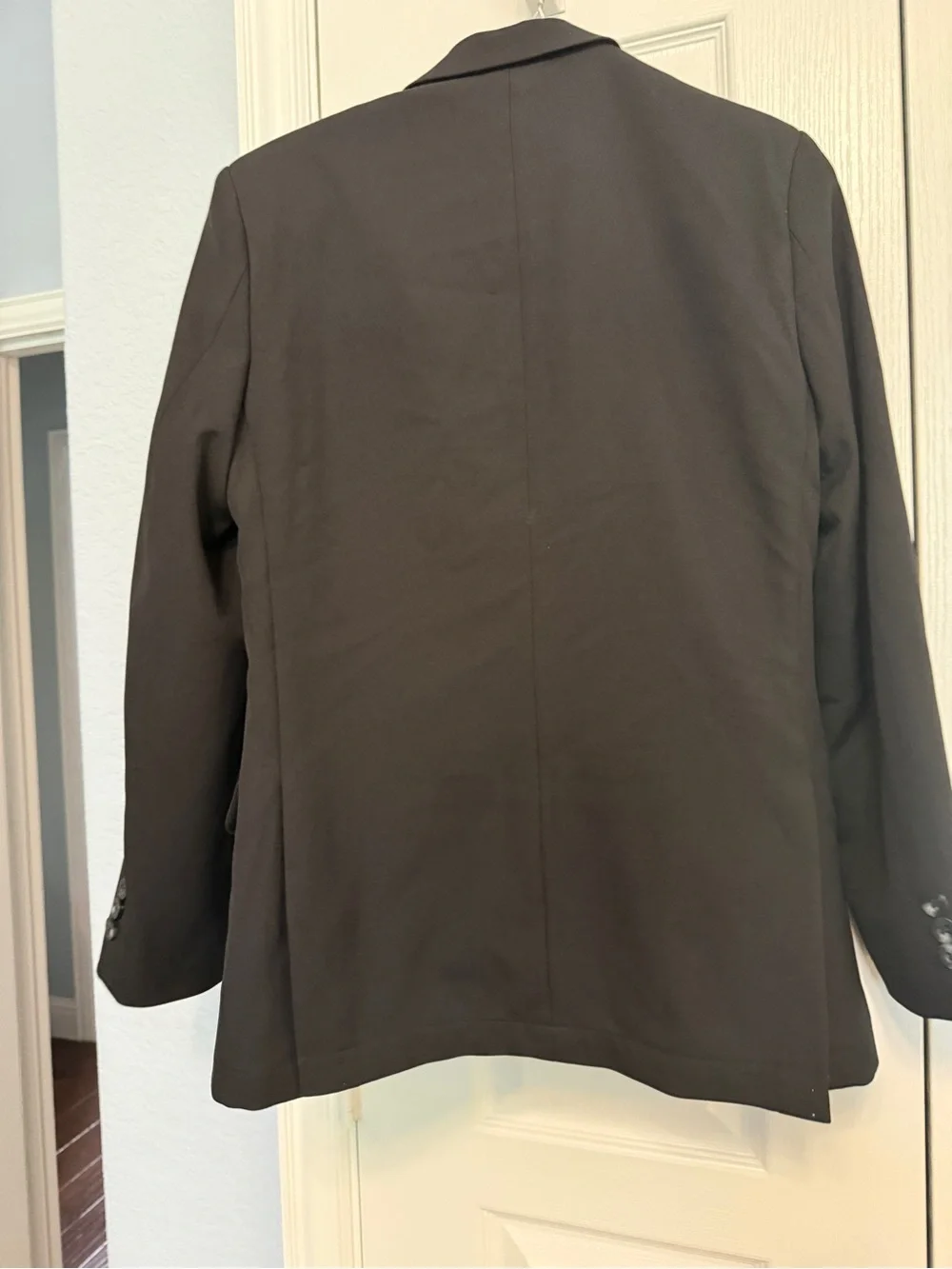 Izod Boys 16 Black Two-Button Suit
